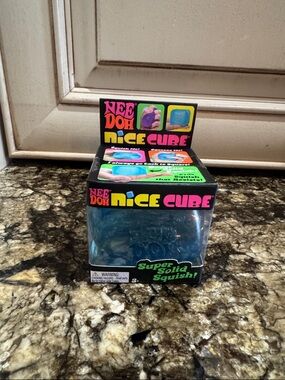 Needoh Nice Cube Blue